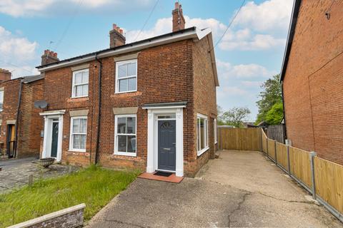 2 bedroom semi-detached house for sale, Norwich Road, Thetford IP25