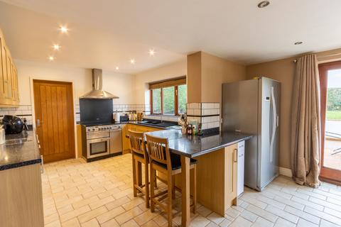 3 bedroom semi-detached house for sale, Low Common, Diss IP22