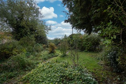 3 bedroom detached house for sale, London Road, Suffolk IP19