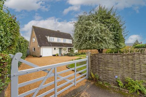 3 bedroom detached house for sale, Bury Road, Diss IP22