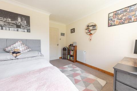 3 bedroom semi-detached bungalow for sale, Lansbury Road, Suffolk IP19