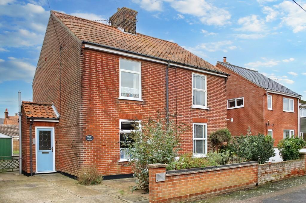 Seaview Road, Southwold IP18 3 bed semidetached house for sale £375,000