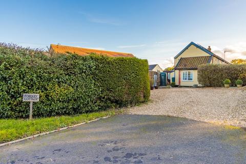 Fordley Cottage Beccles Road, Wheatacre, Beccles, NR34 0BS