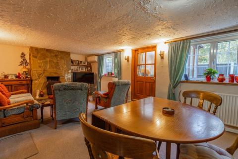 Fordley Cottage Beccles Road, Wheatacre, Beccles, NR34 0BS