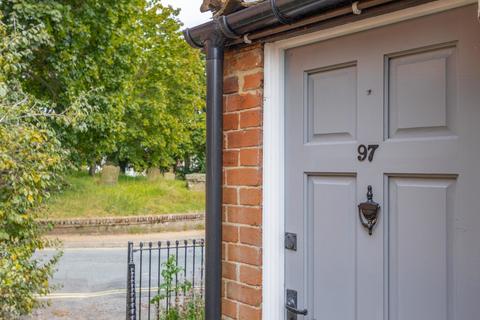 1 bedroom cottage for sale, London Road, Suffolk IP19