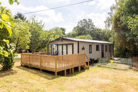 3 bedroom detached bungalow for sale, The Gardens, Halesworth IP19