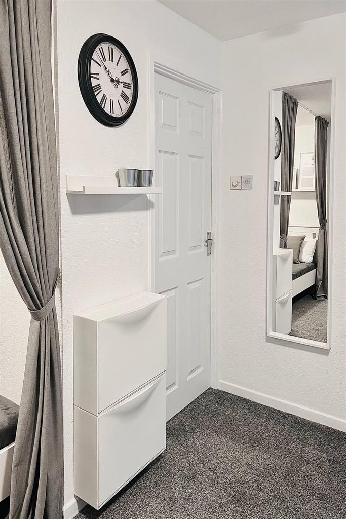 Lounge/Bedroom