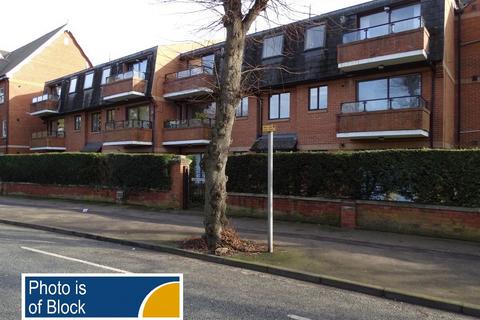 2 bedroom flat for sale, William Nichols Court, Huntly Grove: Peterborough