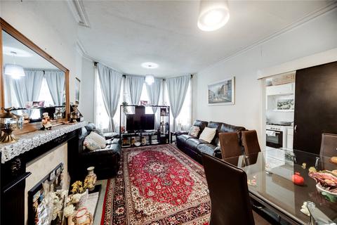 Flat 3, 12 Brownlow Road, London, N11 2DE