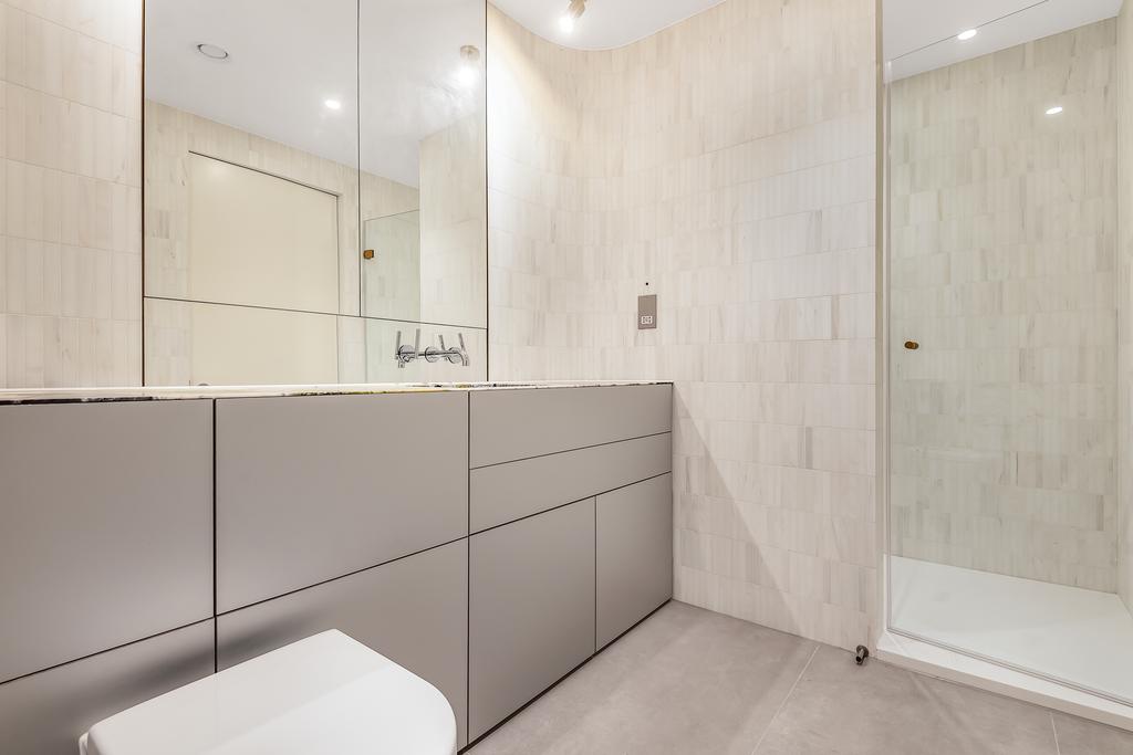 Ensuite.jpg