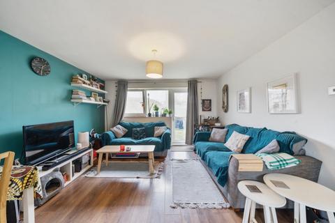 7 Dawson Close, London, SE18 7LW