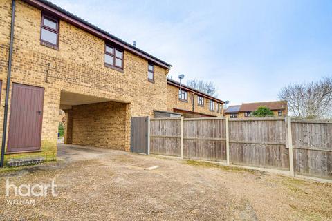 33 Claudius Way, Witham, CM8 1PY