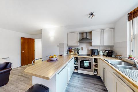 2 bedroom apartment for sale, Hanover Place, London E3