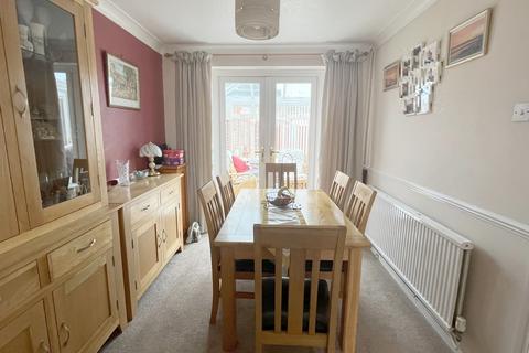 3 bedroom semi-detached house for sale, Newtown, Tewkesbury GL20