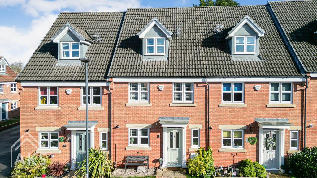 Chellaston, Derby DE73 4 bed townhouse for sale £290,000