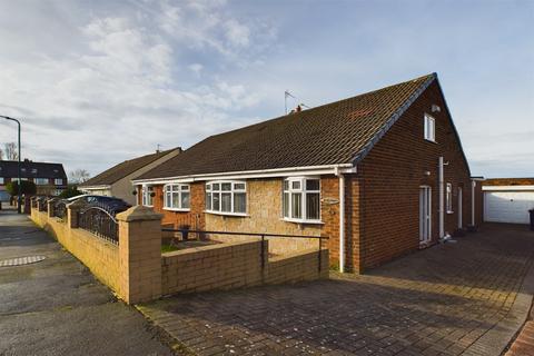 2 bedroom semi-detached bungalow for sale, Springbank Road, Ormesby, Middlesbrough, TS7