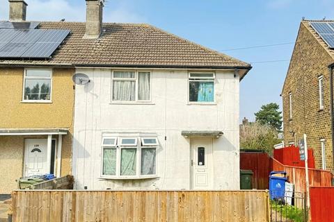 3 bedroom end of terrace house for sale, Milton Road, Grimsby DN33