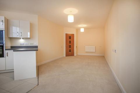 1 bedroom ground floor flat for sale - Hawkesbury Place, Stow on the Wold, Cheltenham. GL54 1FF