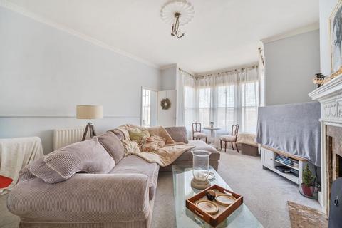 2 bedroom flat for sale - Richmond,  Surrey,  TW9