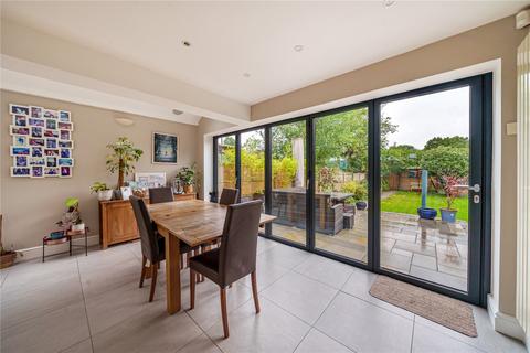 74 Greenways, Esher, KT10 0QJ