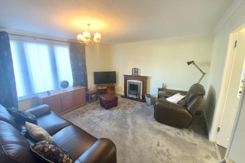 2 bedroom flat for sale, Rosebery Court, Kirkcaldy, KY1