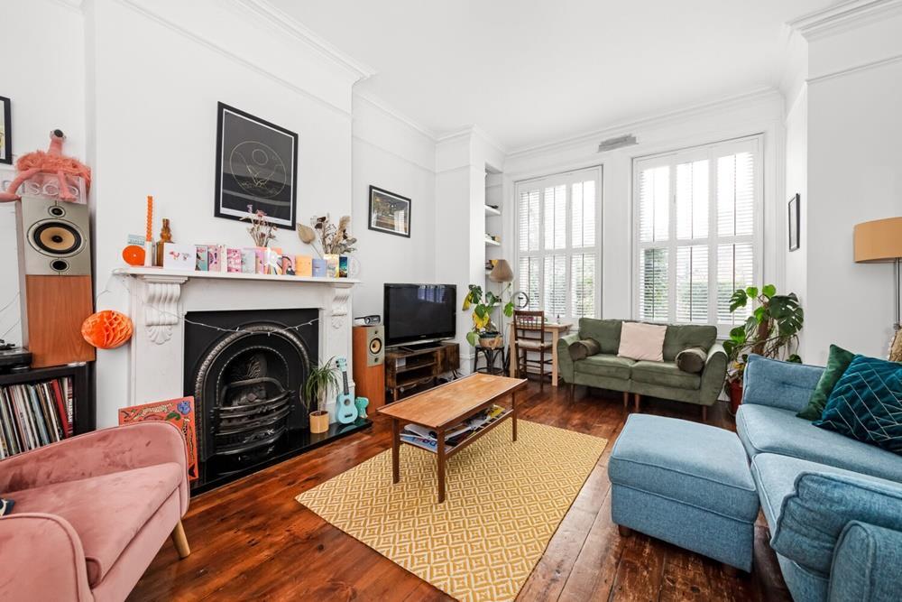 Mayow Road, Forest Hill, London, SE23 3 bed apartment for sale £700,000
