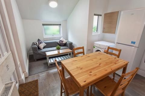 6 bedroom house to rent, 36 Melton Road, West Bridgford, Nottingham, NG2 7NF