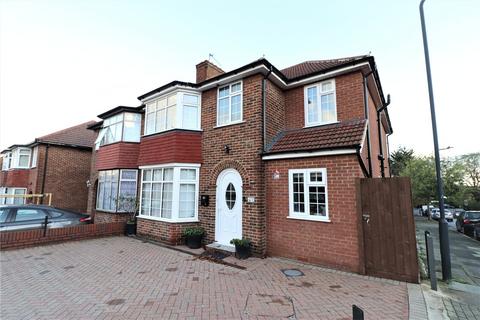 5 bedroom semi-detached house for sale, Crummock Gardens, London NW9