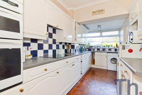 4 bedroom semi-detached house for sale, Newport, Isle Of Wight PO30