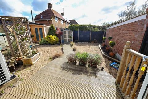 3 bedroom chalet for sale, Riddens Close, Plumpton Green, BN7