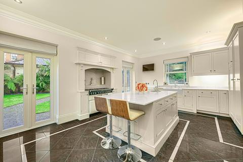 5 Hawkley Meade, Hockley, SS5 4QR