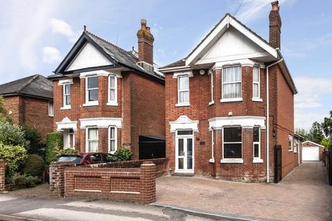 4 bedroom detached house for sale - Shaftesbury Avenue, Highfield, Southampton, Hampshire, SO17