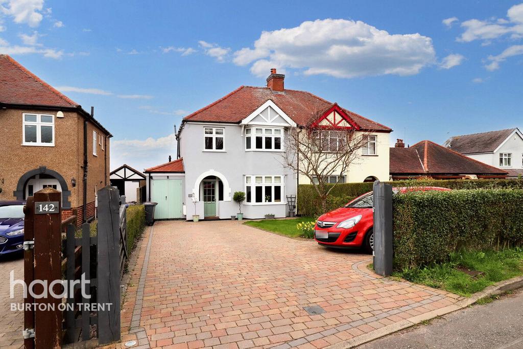 Field Lane, BurtonOnTrent 3 bed semidetached house for sale £325,000