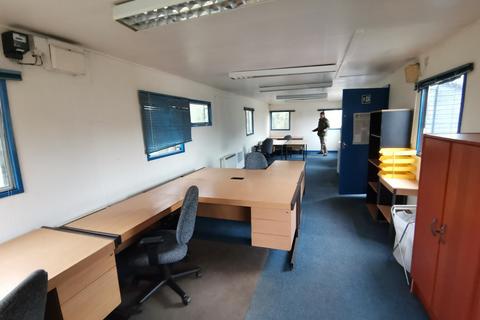 Office to rent, Dunmow