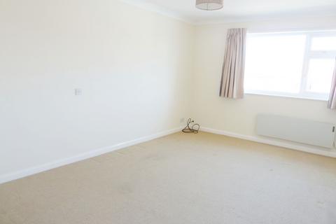 2 bedroom flat for sale, 71 Clifton Drive, Lytham St. Annes, Lancashire, FY8 1BZ