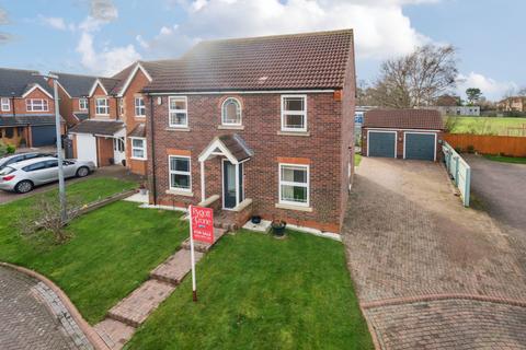 4 bedroom detached house for sale, Cherry Close, Humberston, Grimsby, DN36