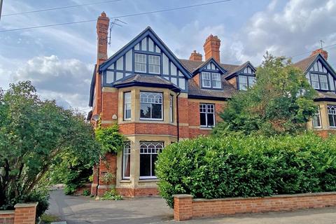 6 bedroom semi-detached house for sale, Castle Street, Wallingford OX10