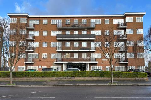 2 bedroom flat for sale - Flat 59 Cambridge Court, Amhurst Park, Stamford Hill, London, N16 5AQ