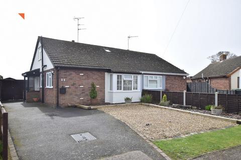 2 bedroom semi-detached bungalow for sale, Feverills Road, Little Clacton