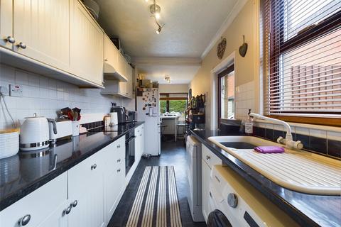 3 bedroom semi-detached house for sale - Barnwood Road, Gloucester, Gloucestershire, GL4