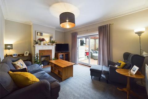 118 Barnwood Road, Gloucester, GL4 3JH