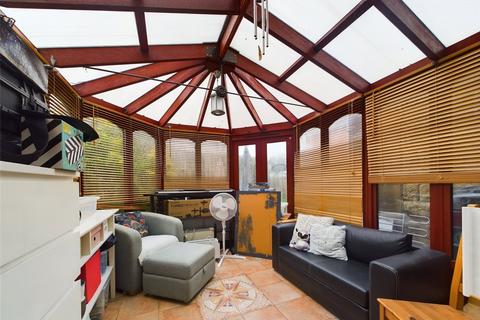 118 Barnwood Road, Gloucester, GL4 3JH