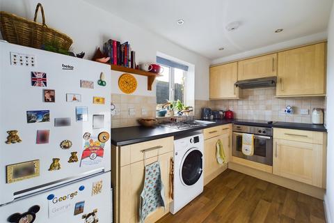 Flat 4, 20 Chequers Road, Gloucester, GL4 6PN