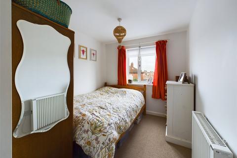 Flat 4, 20 Chequers Road, Gloucester, GL4 6PN