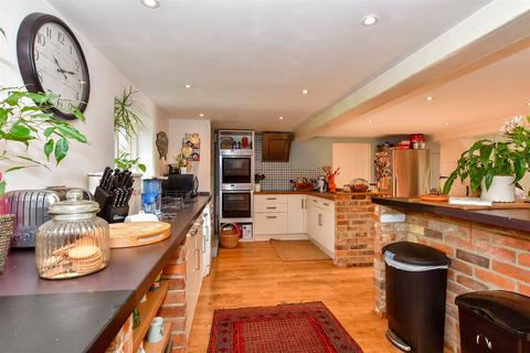 5 bedroom detached house for sale, Chitty Lane, Chislet, Canterbury, Kent