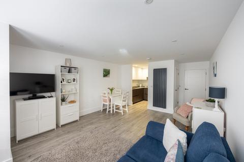 1 bedroom ground floor flat for sale, Guelles Road, St. Peter Port, Guernsey