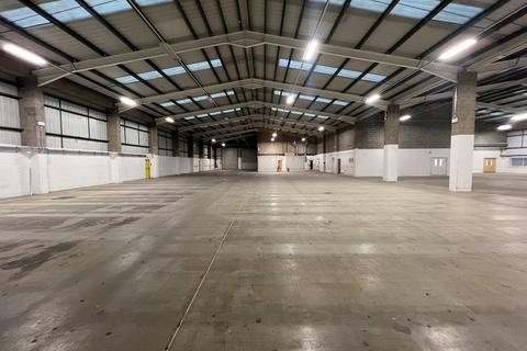 Industrial unit to rent, Salford M50