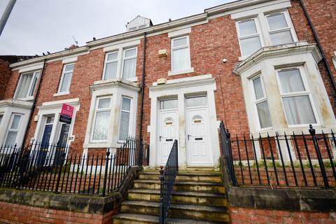 2 bedroom flat for sale, Brighton Road, Gateshead