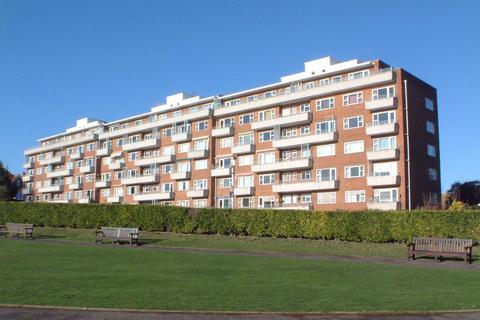 2 bedroom apartment for sale, Cliff Road, Eastbourne BN20