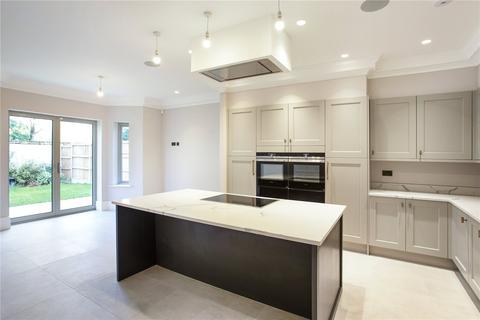 5 bedroom detached house for sale, Heathbourne Road, Bushey Heath, Bushey, Hertfordshire, WD23